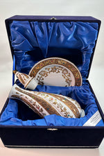 Handcrafted Porcelain Decorative Vase (Golden) 08